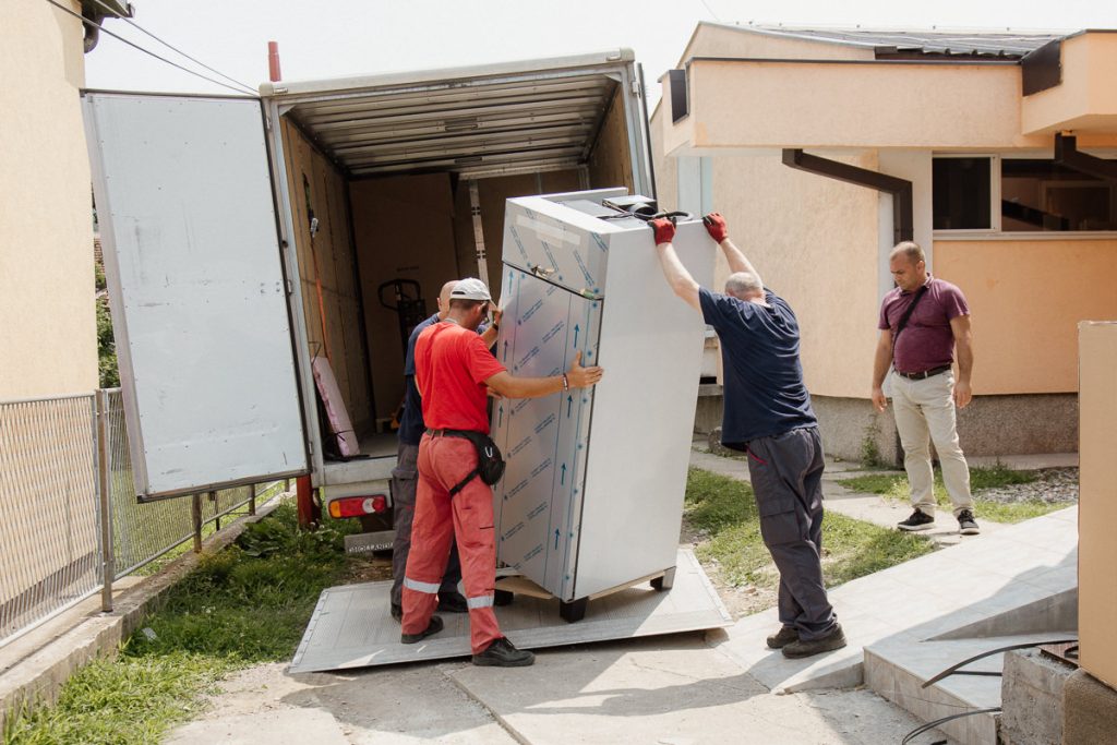 Novi profesionalni kuhinjski aparati za vrtić u Ljuboviji.