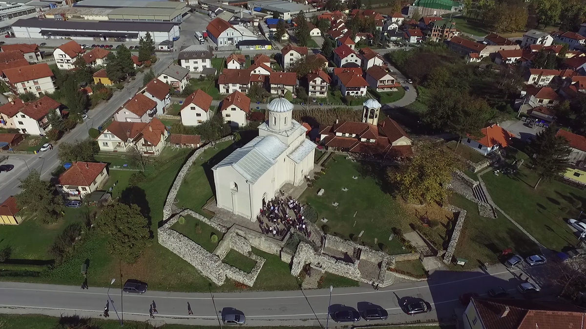 Crkva Svetog Ahilija u Arilju u kojoj se nalazi ikona Plavog anđela.