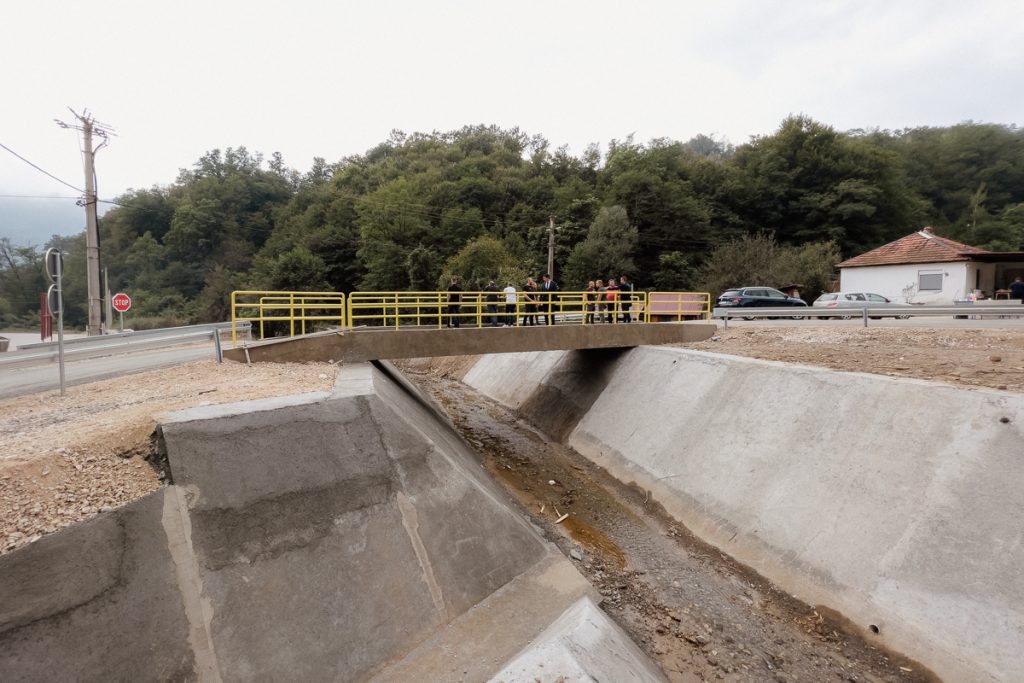 Završeni su radovi na izgradnji pristupnih saobraćajnica i mosta na Krupinskoj reci.