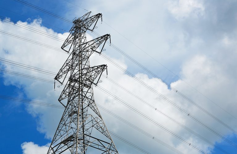 Počinju radovi na rekonstrukciji elektro mreže u Ljuboviji.