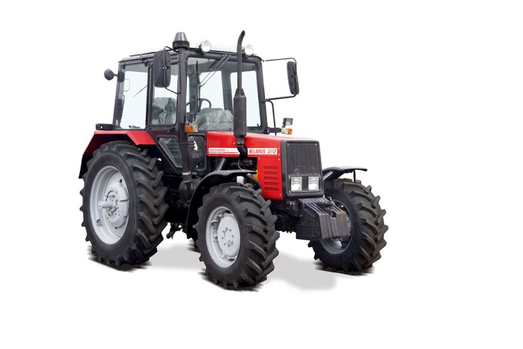 JP "Ljubovija" nabavilo je traktor marke Belarus, kao i dve rotacione kosačice. Pored toga, realizovana je i kupovina nove kombinovane mašine sa pratećom opremom, „skip“.