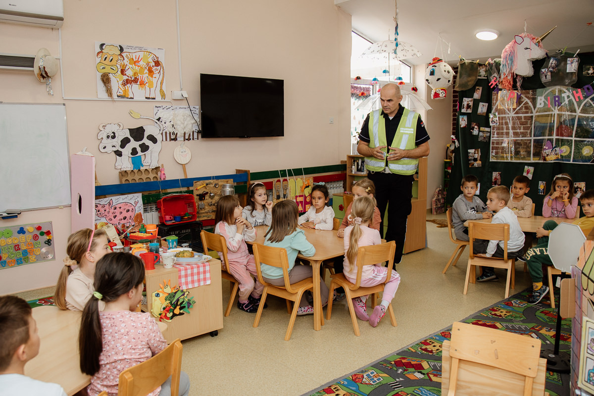 13.11.2023. bezbednost dece u saobracaju vrtic 1