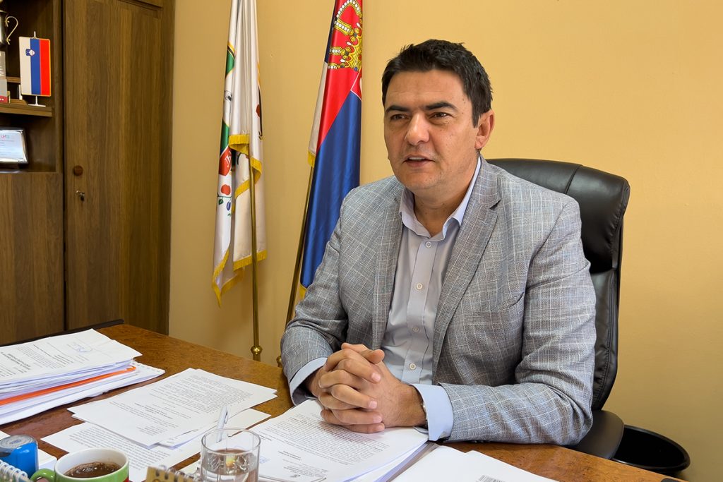 sednica Opstinskog veca opstine Ljubovija Rivera info 02