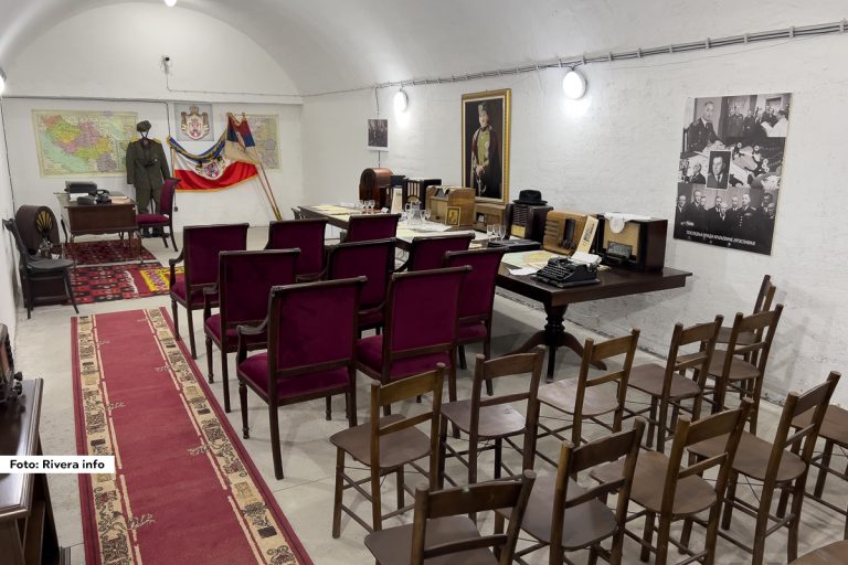 Nedaleko od starog metalnog mosta na Drini koji spaja Mali Zvornik sa Zvornikom u Bosni i Hercegovini, u velikom i stenovitom brdu nalazi se „Podzemni grad Karađorđevića”, kulturno-istorijski spomenik iz vremena Kraljevine Jugoslavije. Građen je početkom 30-ih godina XX veka, po nalogu kralja Aleksandra Prvog Karađorđevića, kao sklonište za smeštaj članova dinastija i Vlade u slučaju rata.