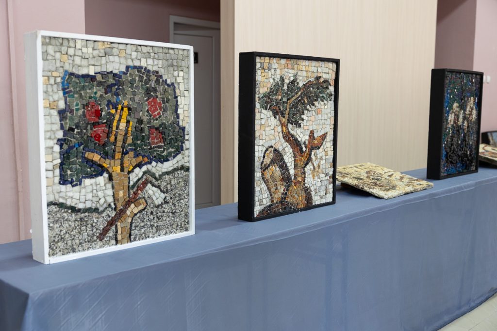 02.06.2024. izlozba mozaika i poetsko muzicko vece 2