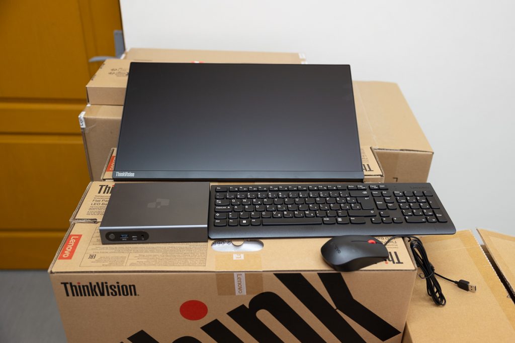 26.06.2024. nova racunarska oprema u osnovnoj skoli 1