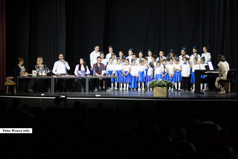 Dan opštine Ljubovija obeležava se 3. juna, a prethodnih nekoliko dana publika je mogla da uživa u raznovrsnom programu kroz kulturno-umetničke i sportske događaje.