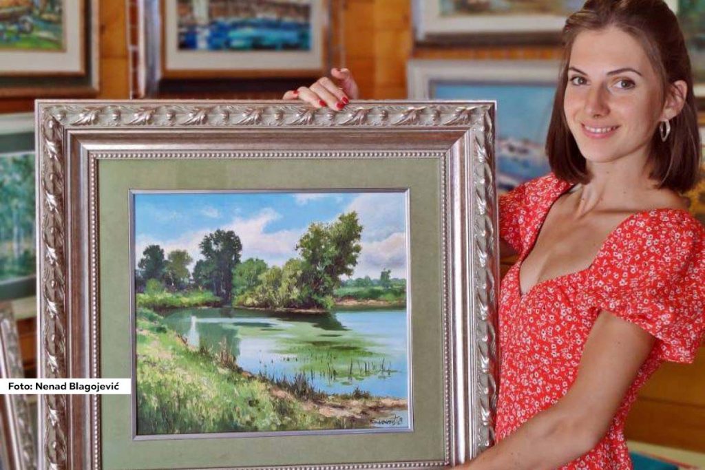 Na Zlatiboru, galerija „Bubica“ porodice Todorić privlači pažnju posetilaca koji su u potrazi za umetničkim suvenirima. Ova galerija nije samo prodajni prostor već i mesto sa dušom, gde se klijenti osećaju kao kod kuće.