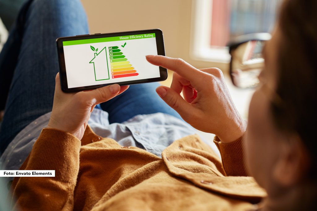 Opština Ljubovija raspisala je Javni poziv za dodelu bespovratnih sredstava domaćinstvima za sufinansiranje mera energetske sanacije porodičnih kuća i stanova na teritoriji opštine Ljubovija za 2024. godinu. Mere energetske sanacije sprovode se kroz saradnju sa privrednim subjektima koji se bave proizvodnjom, uslugama i radovima na energetskoj sanaciji stambenih objekata.