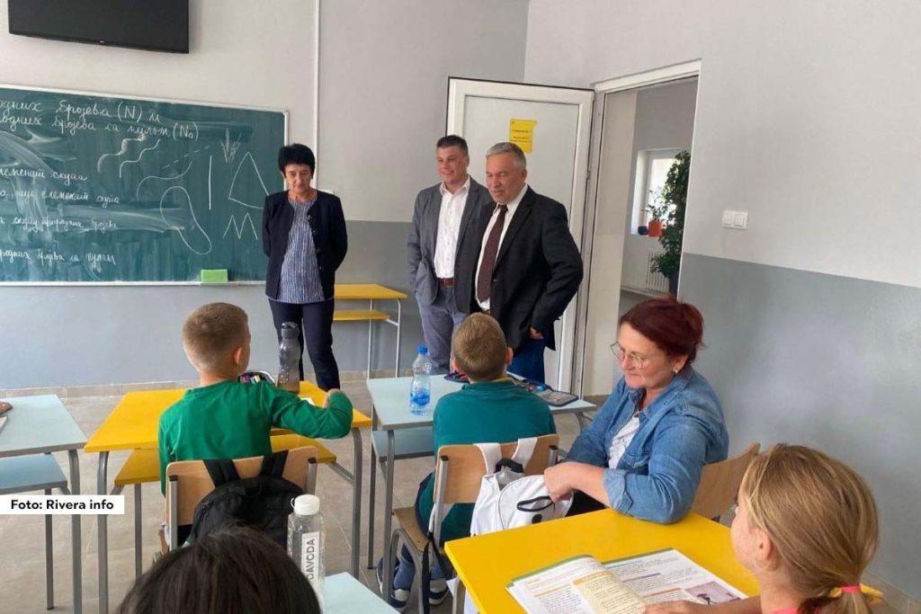 Opština Bogatić se pridružila inicijativi Ministarstva informisanja i telekomunikacija, koja se sprovodi u saradnji sa domaćim telekom operaterima, radi unapređenja digitalne infrastrukture u ruralnim područjima. Kroz ovaj projekat, lokalne zajednice će biti opremljene najnovijom optičkom tehnologijom.