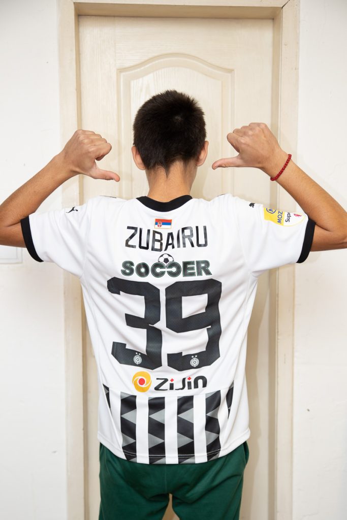 28.10.2024. Zvezdin dres za decaka u Velikom Majdanu 10