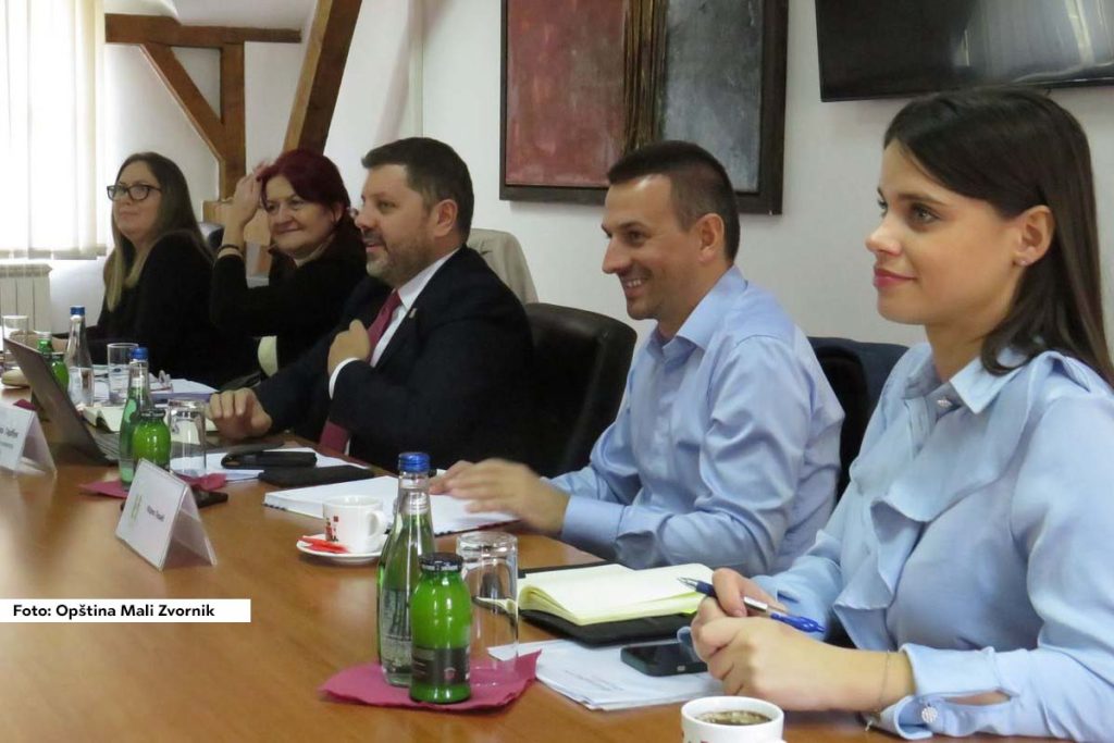 U četvrtak je Mali Zvornik bio domaćin druge sednice Nadzornog odbora Stalne konferencije gradova i opština (SKGO). 
