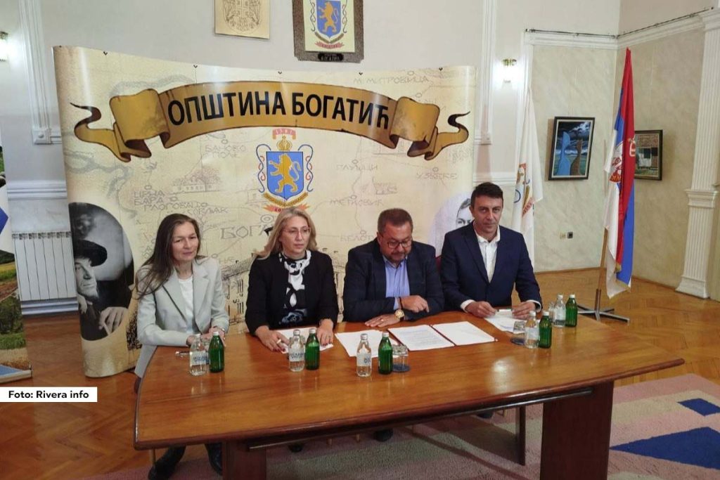 Opština Bogatić nastavlja da ulaže u razvoj poljoprivrede kao ključne grane privrede, koja čini temelj ekonomskog života ove opštine. U cilju podrške poljoprivrednicima i unapređenja proizvodnje, osnovan je Lokalni fond za razvoj poljoprivrede. 