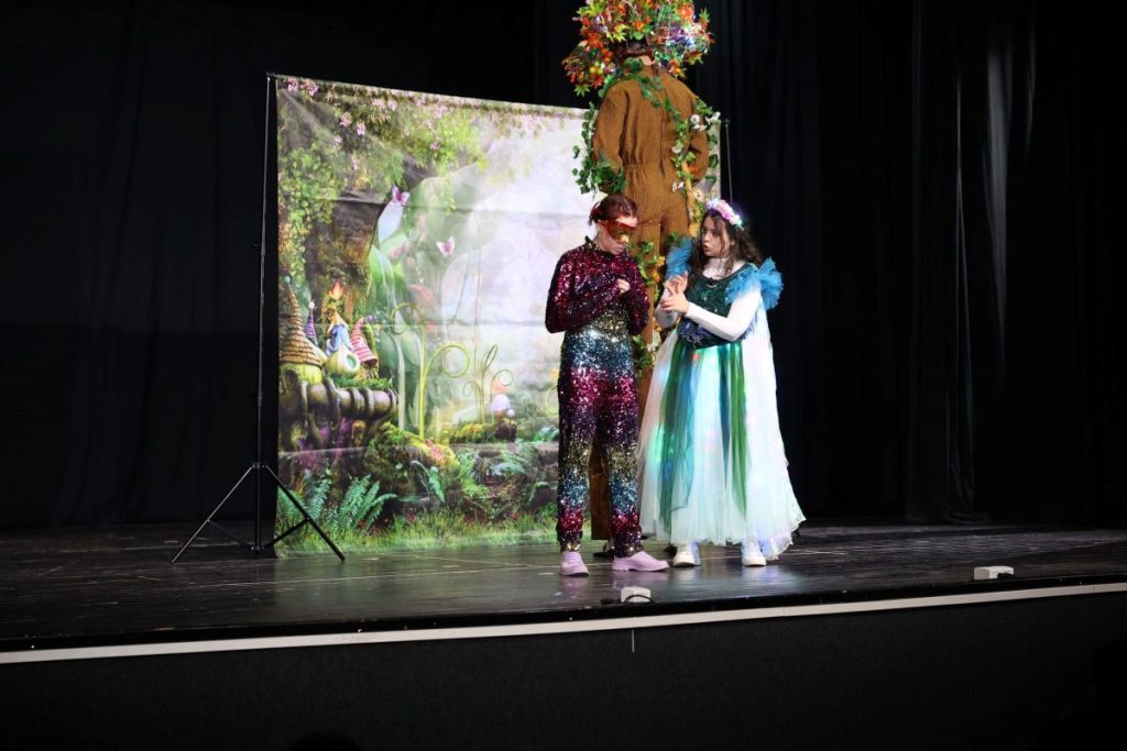 23.12.2024. novogodisnja predstava 4