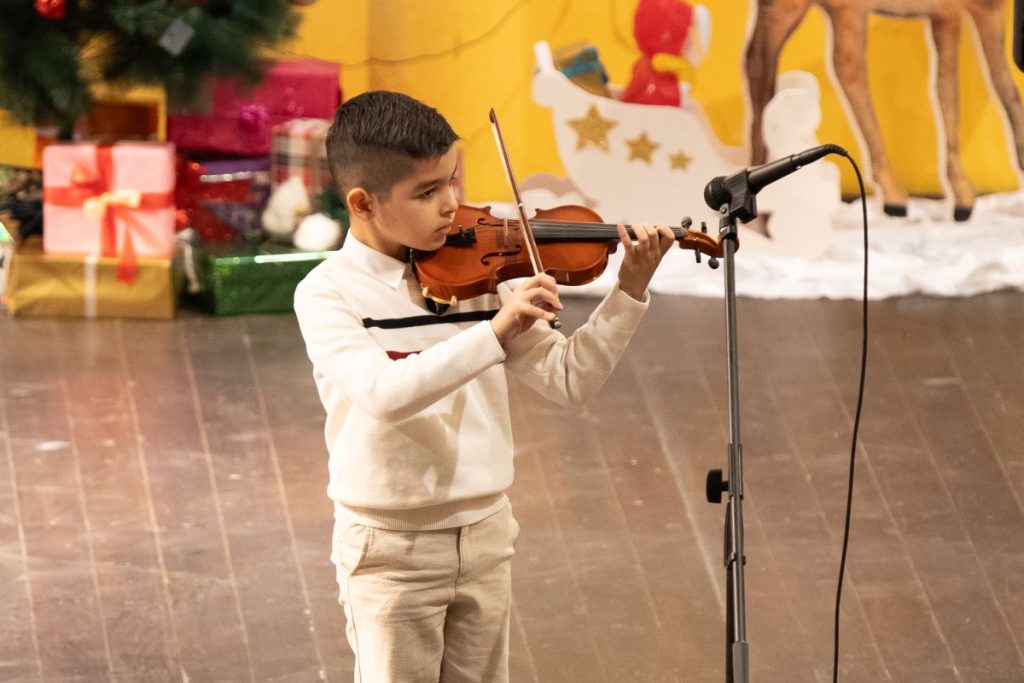 25.12.2024. koncert u osnovnoj skoli 22