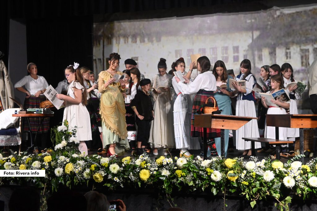 Juče je u opštini Osečina, obeležen jubilej Narodne biblioteke Osečina. Ova institucija koja nije samo čuvar knjiga, već i simbol kulturne baštine i intelektualnog nasleđa opštine Osečina, proslavila je 100 godina postojanja.
