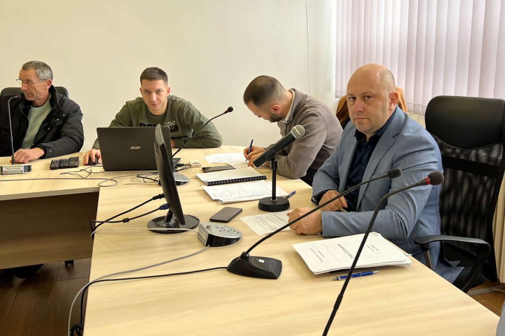 hitna sednica skupstine opstine Ljubovija Rivera info 07