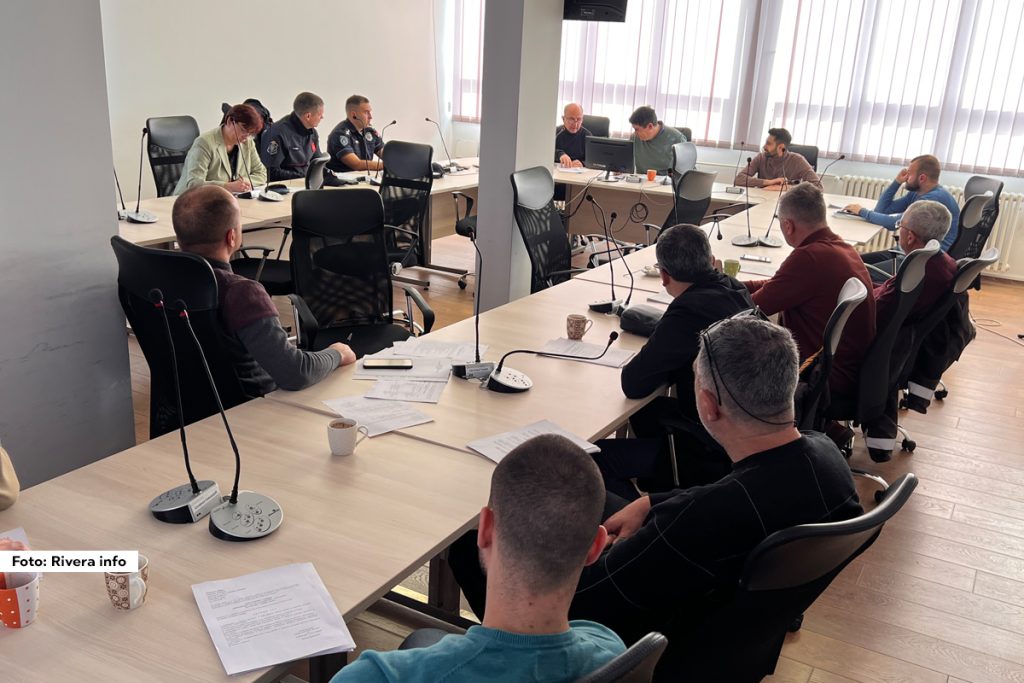 Prva redovna sednica Opštinskog štaba za vanredne situacije opštine Ljubovija u 2025. godini održana je u zgradi Opštinske uprave, u petak sa početkom u 9 časova.