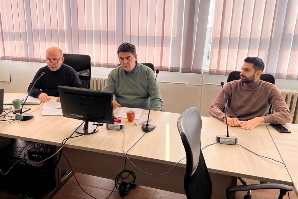 prva redovna sednica staba za vanredne situacije Ljubovija 2025 02