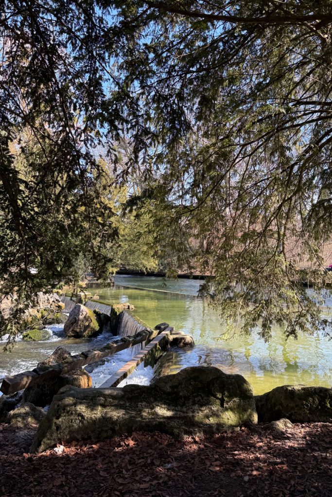 Engleski park Minhen Rivera info 03