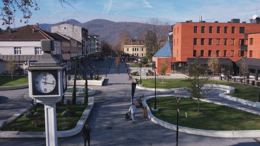 17441035341743586985bajina basta centar fotorina