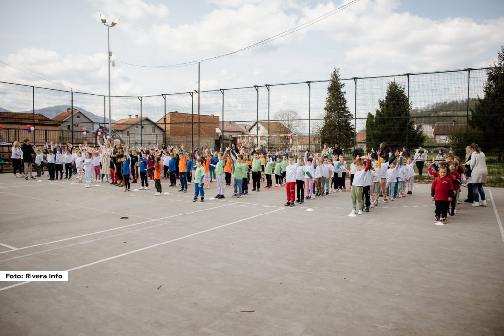 U sredu, 9. aprila na terenu za male sportove stare OŠ “Petar Vragolić" u Ljuboviji održano je takmičenje za decu predškolskog uzrasta pod nazivom “Liga malih šampiona”.