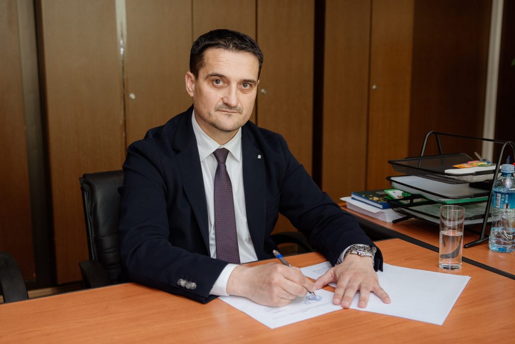 teren sa vestackom travom ugovor Ljubovija Rivera info 4