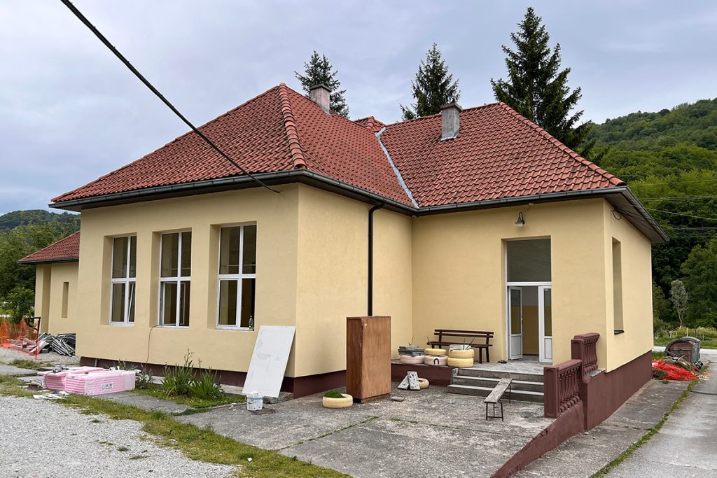 obilazak radova na rekonstrukciji skole u Donjoj Ljubovidji Rivera info 2025 08
