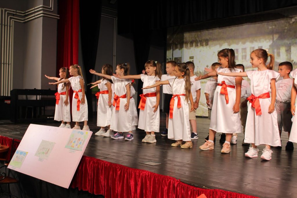 506516963 1156823709826072 1535670682873817313 n