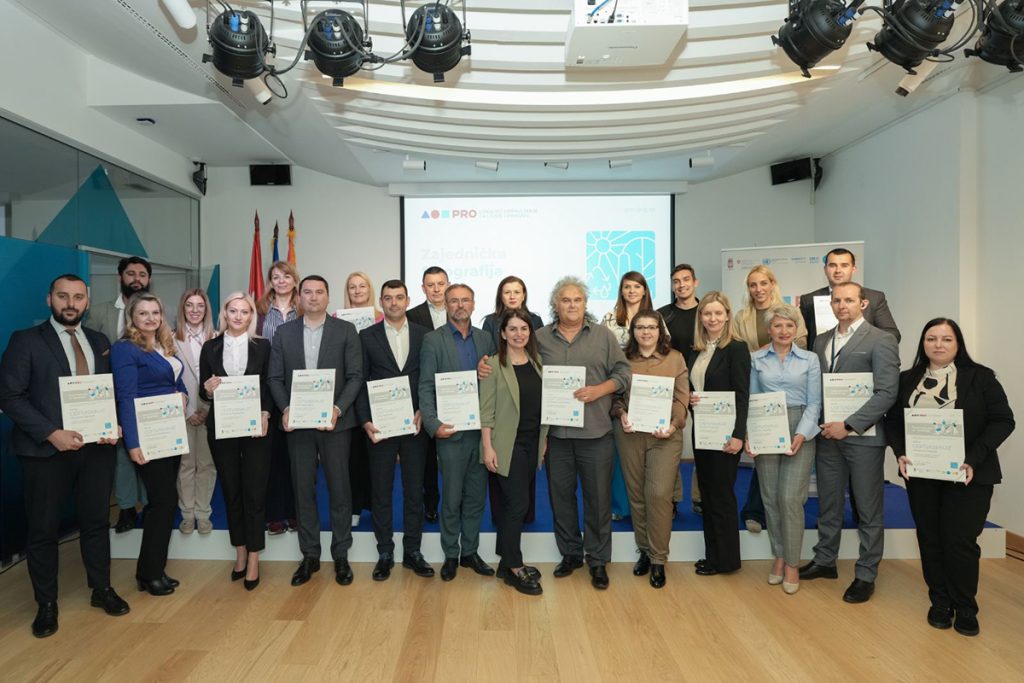 deca biraju da recikliraju Rivera info 02