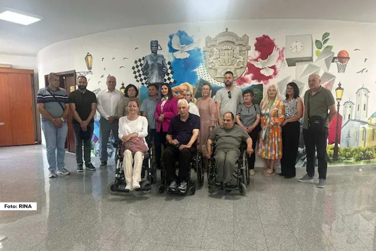 Po prvi put u istoriji grada, u Čačku je formiran Savet za unapređenje položaja osoba sa invaliditetom, telo koje okuplja predstavnike institucija, udruženja, kao i same osobe sa invaliditetom.