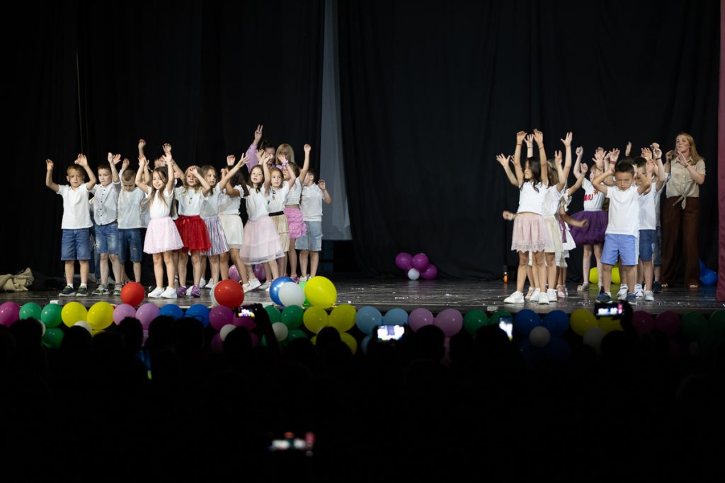 zavrsna priredba u vrticu Rivera info Ljubovija 19