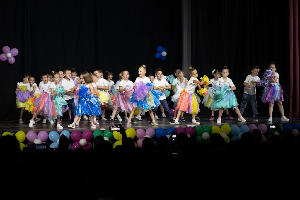 zavrsna priredba u vrticu Rivera info Ljubovija 8