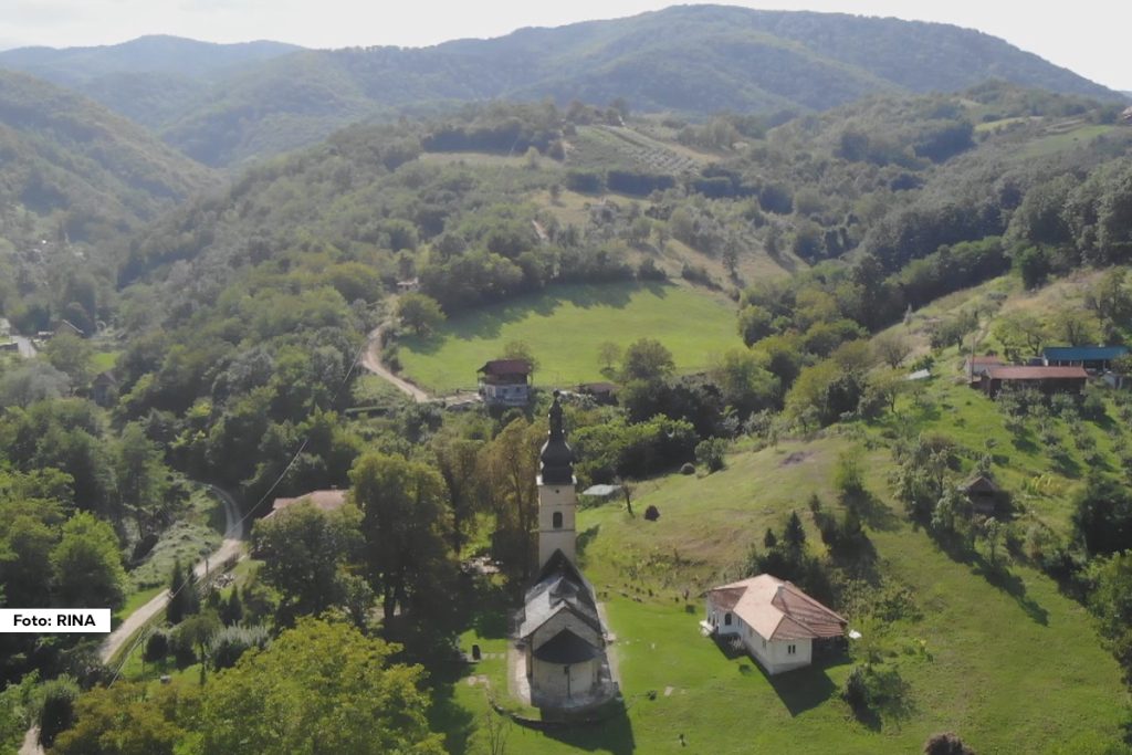 Vlada Republike Srbije usvojila je Uredbu o proglašenju predela izuzetnih odlika "Planina Jelica" radi očuvanja geološke, biološke, predeone raznovrsnosti, kulturno-istorijskog nasleđa i atraktivnih morfoloških osobenosti.