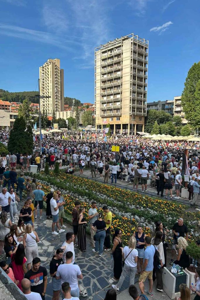 Srbijo Uzice te zove veliki protest u Uzicu 02