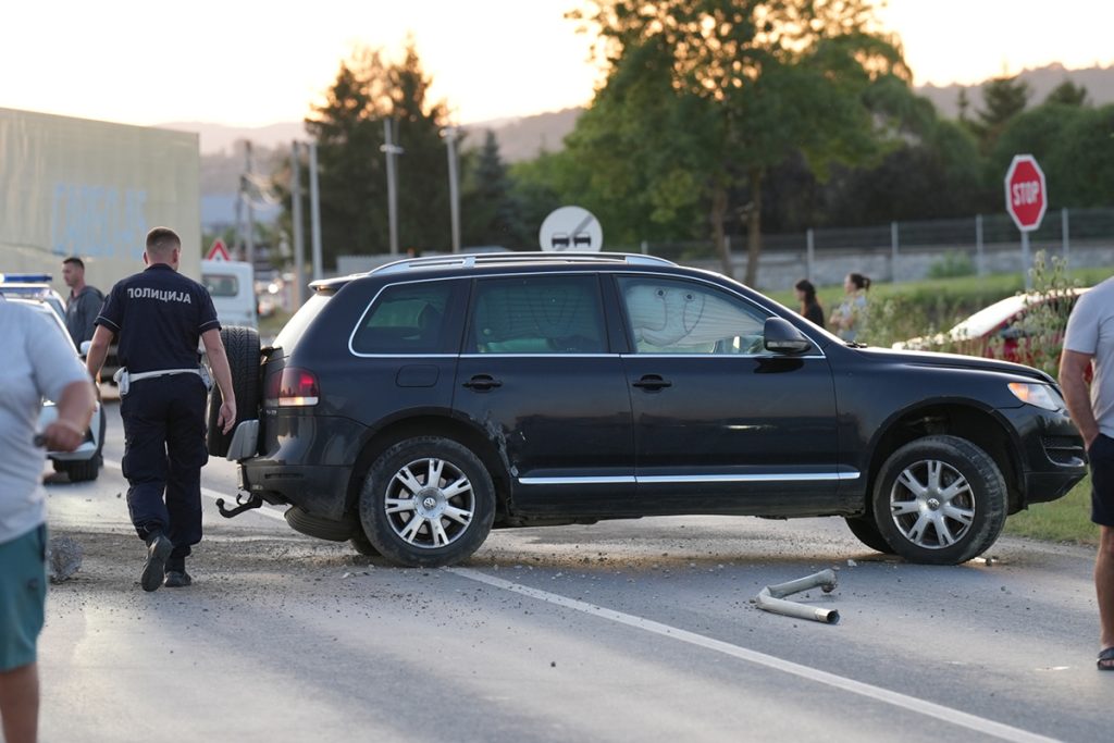 prevrnut ferari na krov Preljina 04