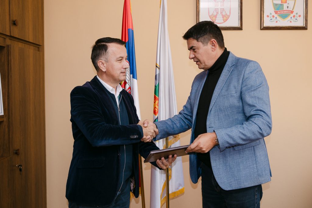 kamion smecar Ljubovija Rivera info 8