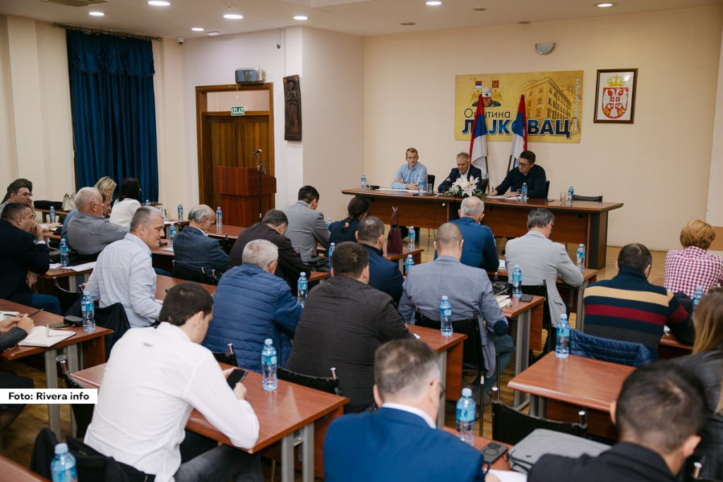 Regionalni centar za upravljanje otpadom „Eko-Tamnava“ u Kaleniću, jedan od najznačajnijih međuregionalnih projekata u oblasti komunalne infrastrukture, ušao je u završnu fazu. Prema rečima direktora centra Zorana Petrovića, u izjavi za Rivera info, radovi su završeni gotovo u potpunosti.