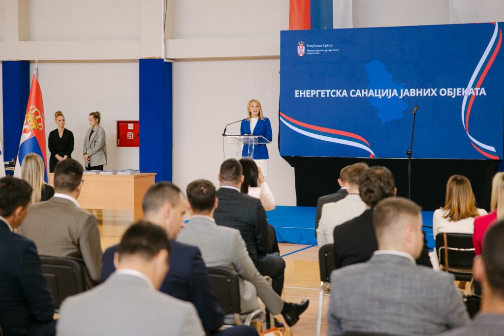 ugovor energetska sanacija javnih objekata Rivera info 30