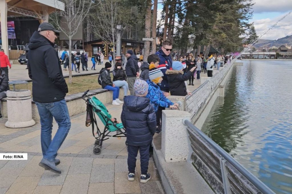 Dečji pozorišni festival na Zlatiboru počinje 17. novembra i traje do 26. novembra, a ulaz na sve predstave je potpuno besplatan!