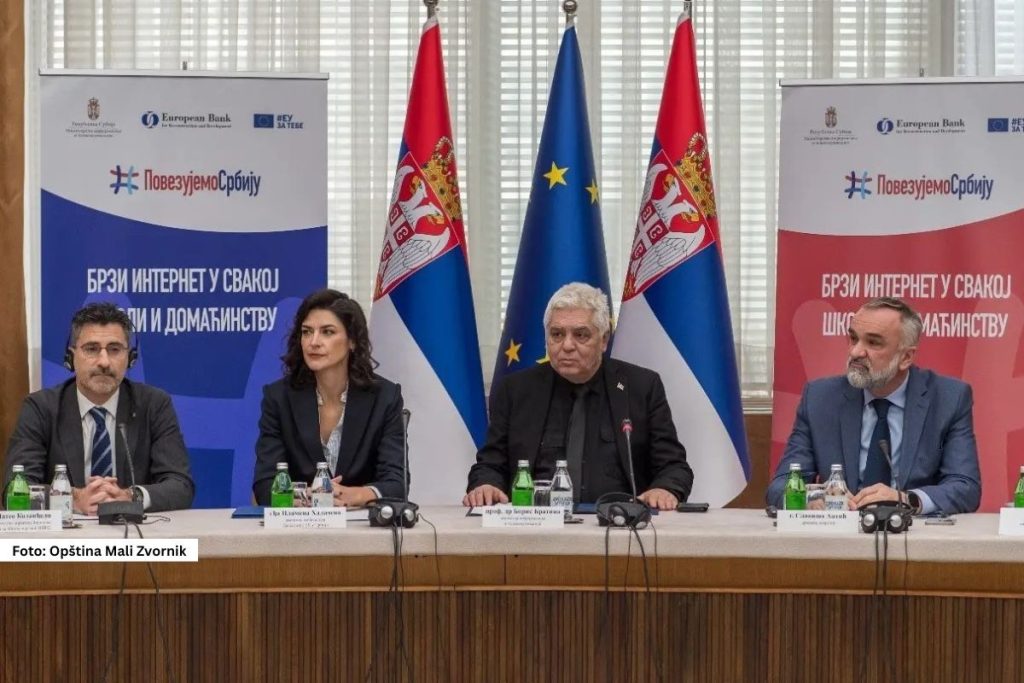 Brzi internet uskoro stiže u sela opštine Mali Zvornik zahvaljujući početku druge faze nacionalnog projekta „Povezujemo Srbiju“, koji ima za cilj uvođenje širokopojasne infrastrukture u ruralna područja širom zemlje.