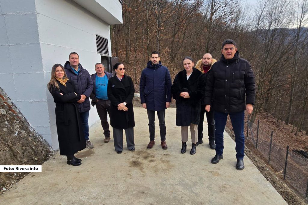 Danas je izvršena primopredaja radova, čime je izgrađen vodovod u Gračanici.