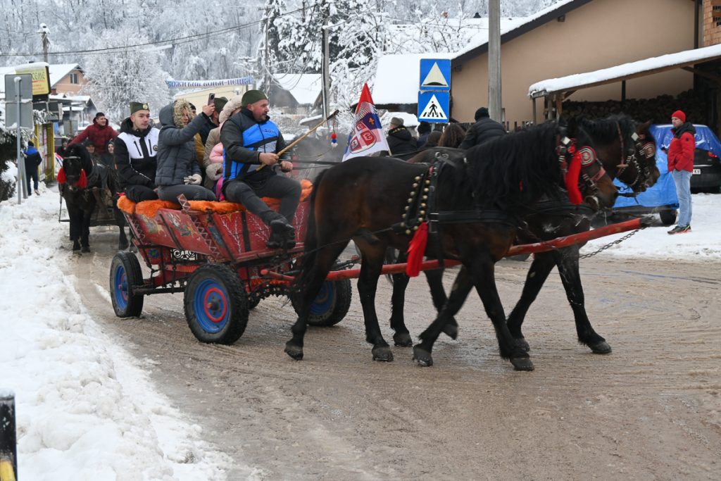 Bozicni konji 2026 1666
