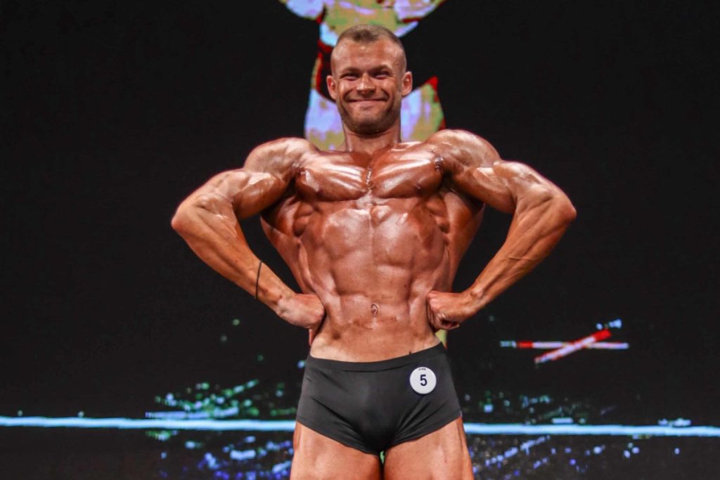 Među najuspešnijima istakao se Filip Oreščanin iz Osečine, koji se u svoje mesto vratio sa dve medalje i potvrdio da pripada samom vrhu domaće bodibilding scene.