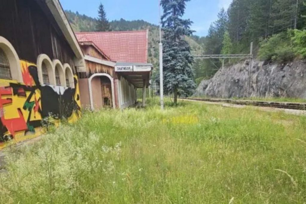 Kada se pomisli na Zlatibor, većina ljudi danas zamišlja urbani centar, hotele i prepune trgove.