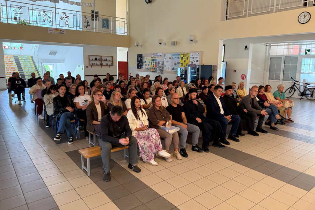 Osnovna škola „Sveti Sava“ u Ljuboviji na svečanosti povodom vraćanja imena