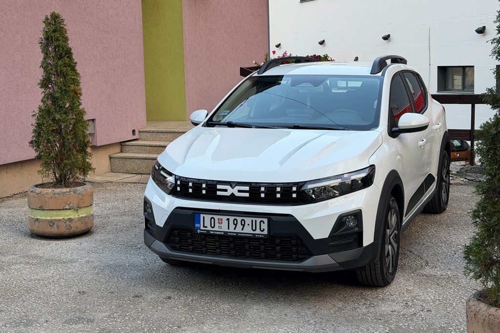 centar za socijalni rad ljubovija dacia sandero 02