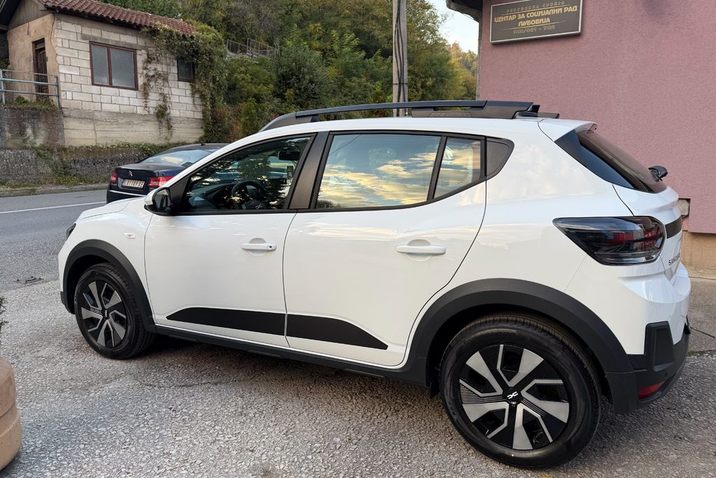 centar za socijalni rad ljubovija dacia sandero 03