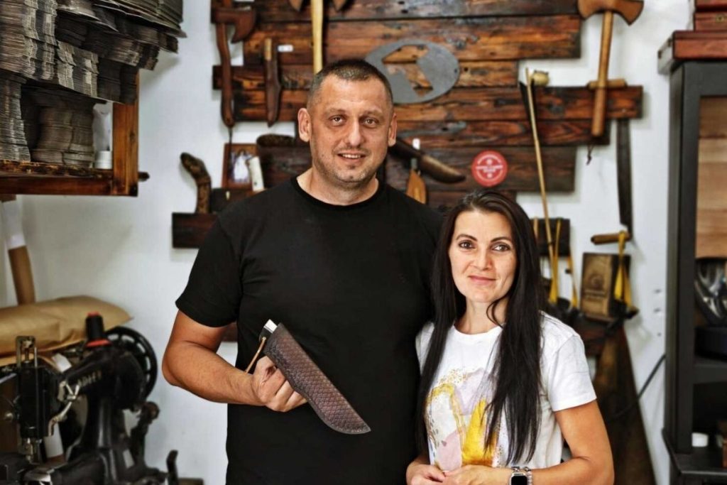 Zbog zahtevne izrade i velikog interesovanja, na njihove proizvode čeka se i do 15 meseci.