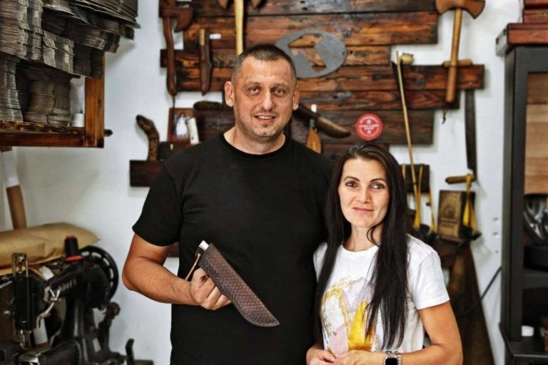 Zbog zahtevne izrade i velikog interesovanja, na njihove proizvode čeka se i do 15 meseci.